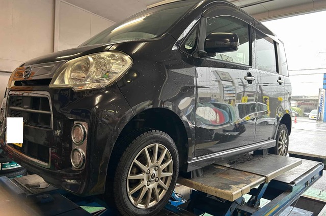 オイル交換と同時にスタッドレスタイヤ履き替えも！