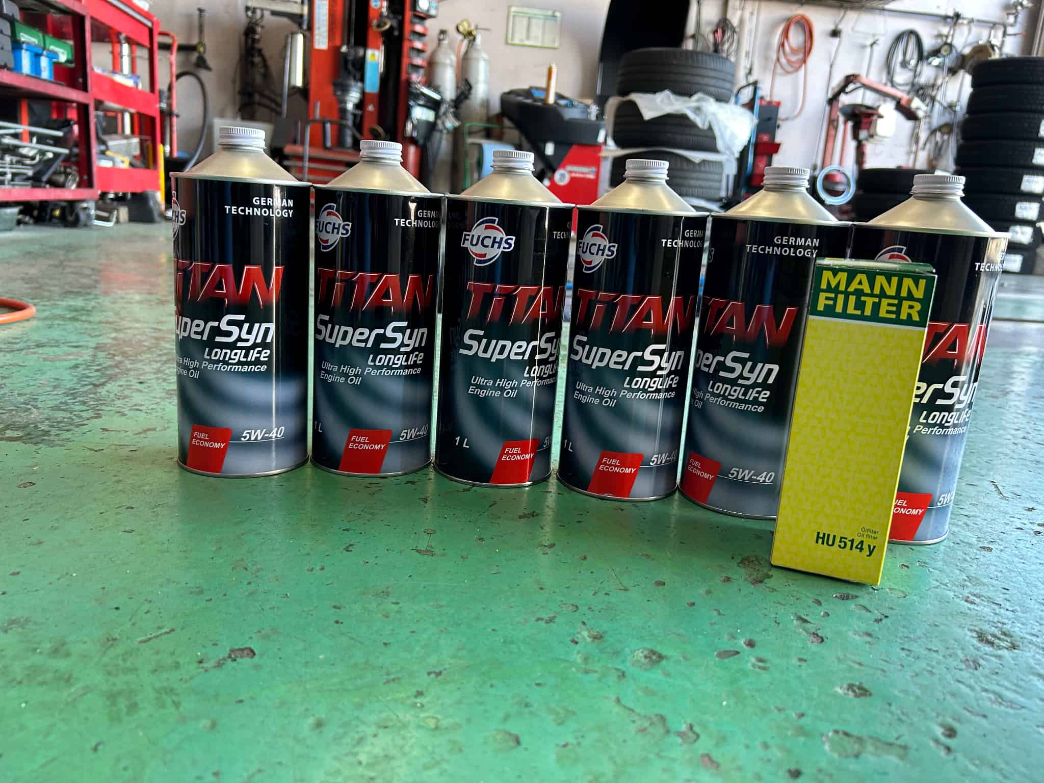 メルセデスベンツEクラス　オイル交換の画像