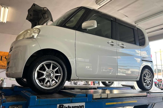 オイル交換と同時にスタッドレスに履き替えも！