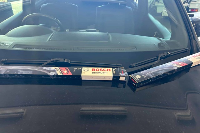 ボッシュ　エアロツインワイパー