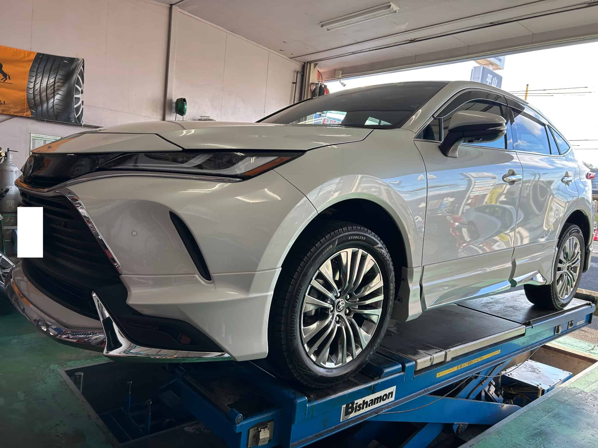 SUVにもブリザックVRX3　ハリアーへの画像