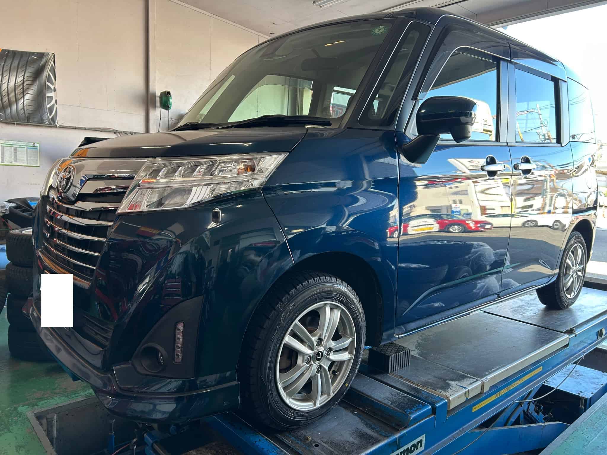 ルーミーへ　ダンロップのスタッドレスの画像