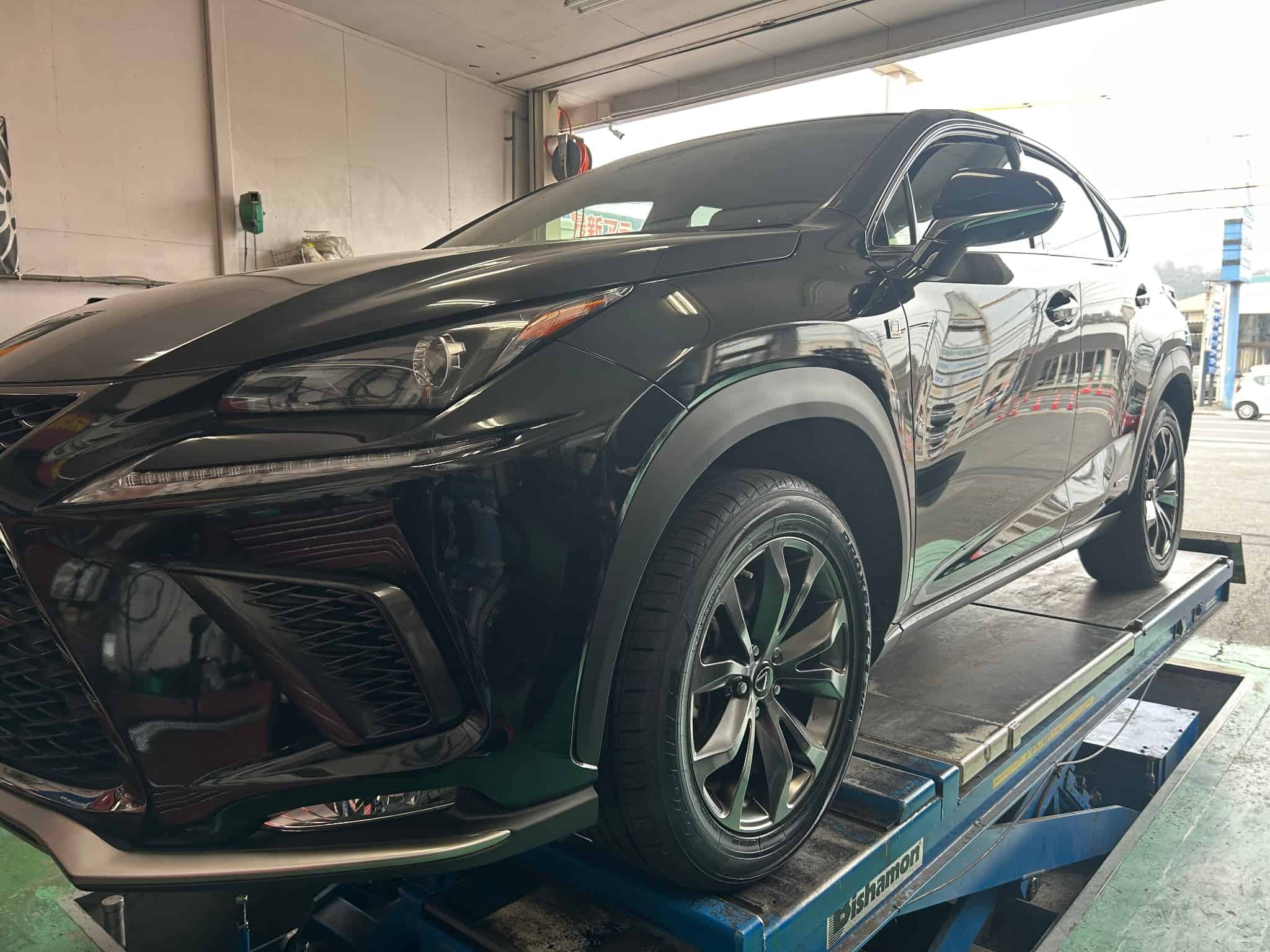 レクサスNXへ　プロクセスCL1　SUVの画像