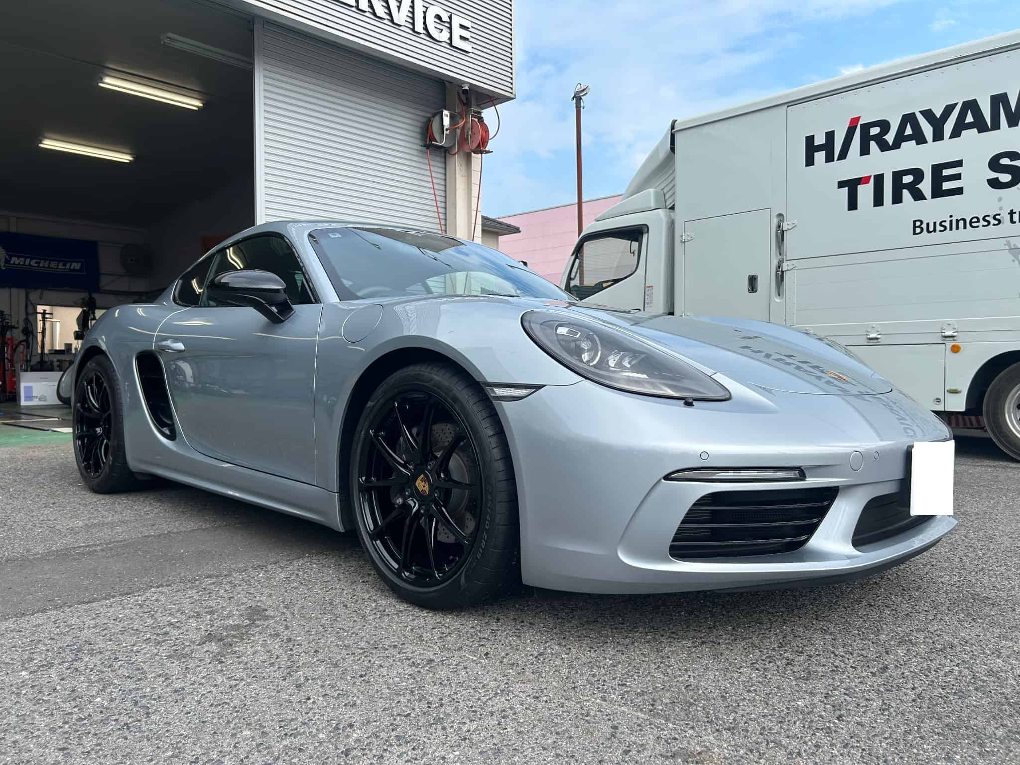 ポルシェ718ケイマンにTWSホイールの画像