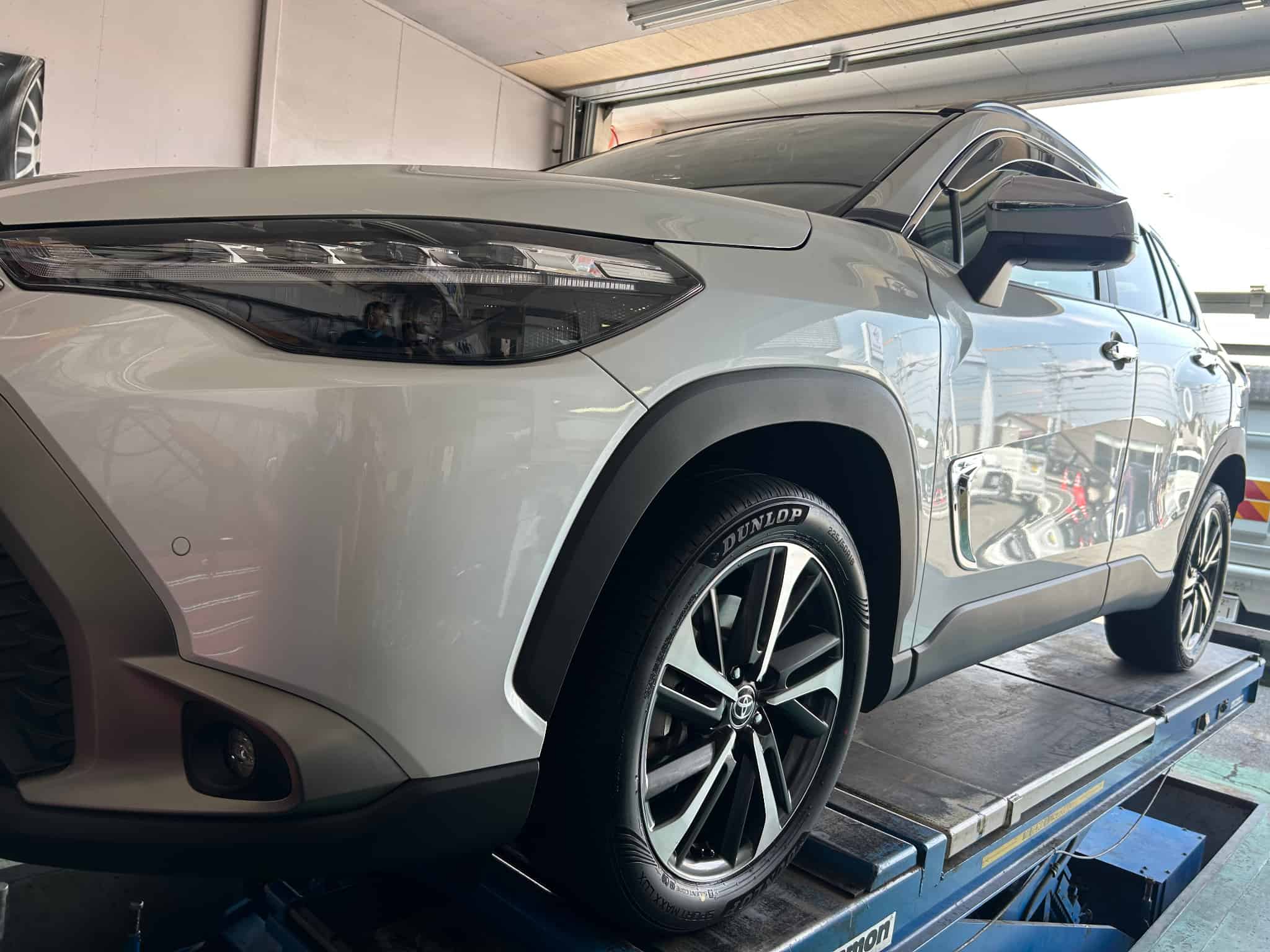 カローラクロスへ　ダンロップのスポーツマックスの画像