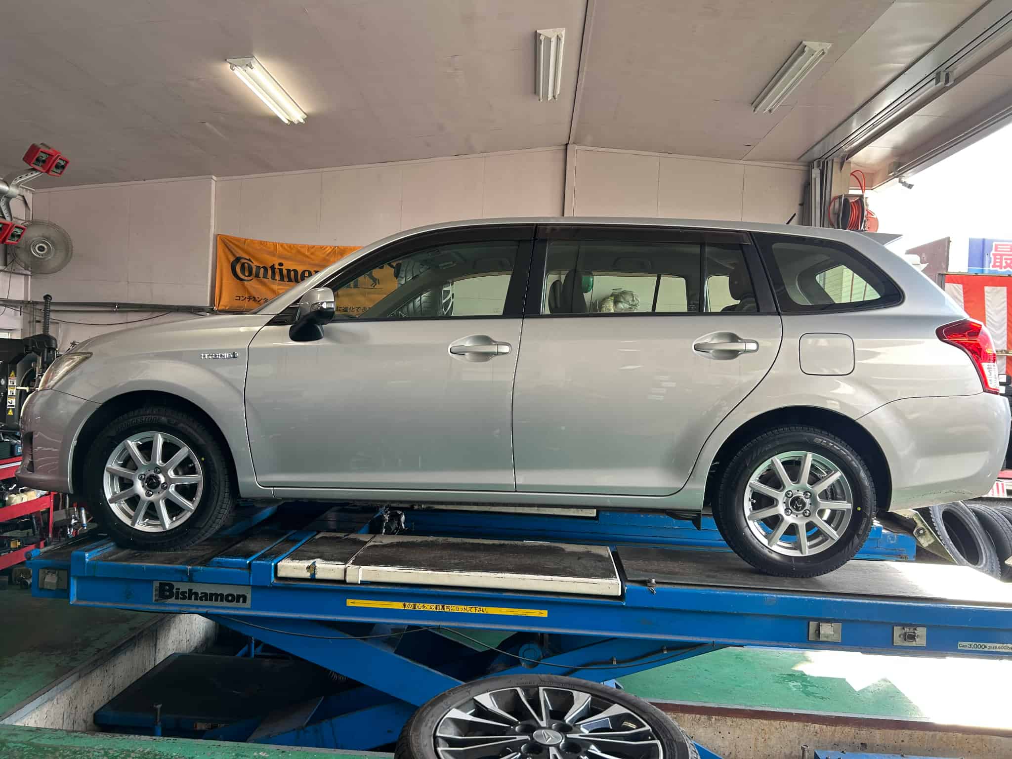 カローラへ　ブリヂストンスタッドレスWZ-1 アルミセットの画像